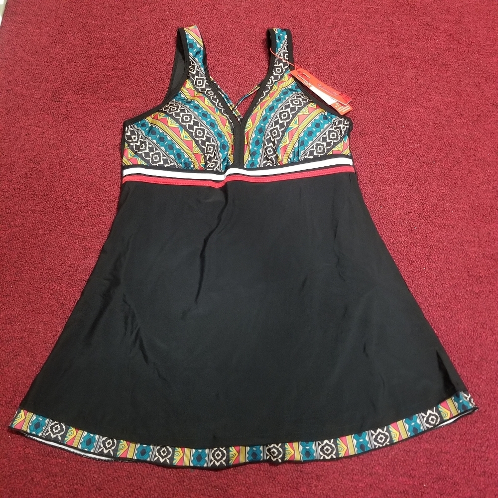 NWT Qinniya swimsuit